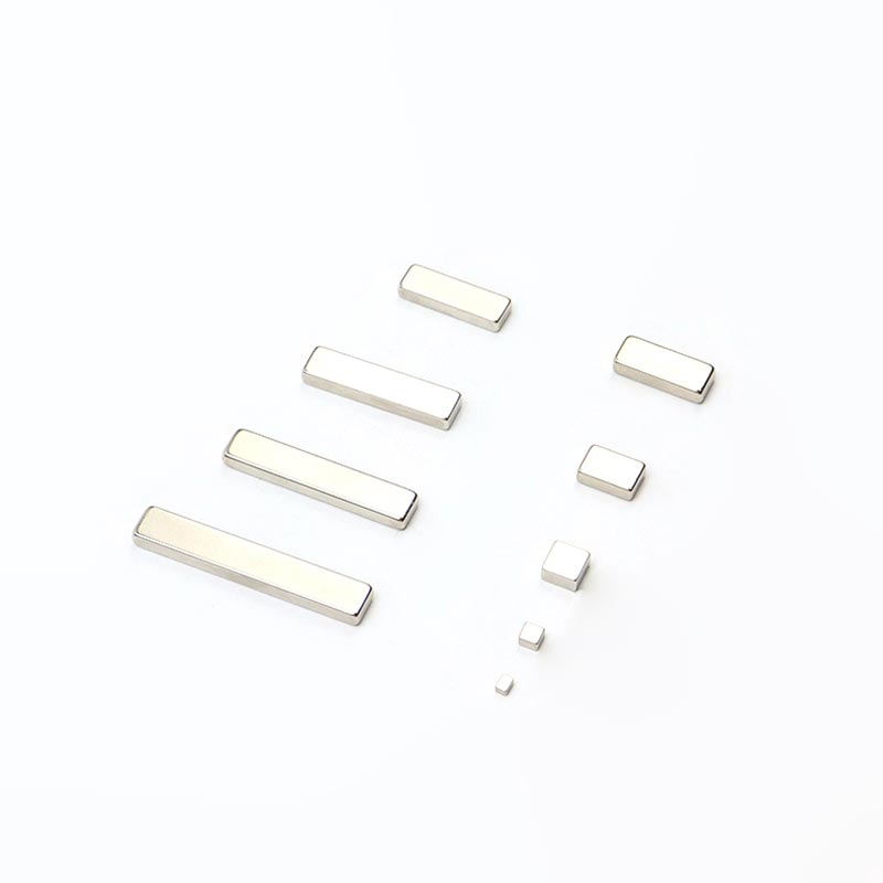 Wat is een magnetenstaaf en waarom is deze van belang in moderne industriële en alledaagse toepassingen?